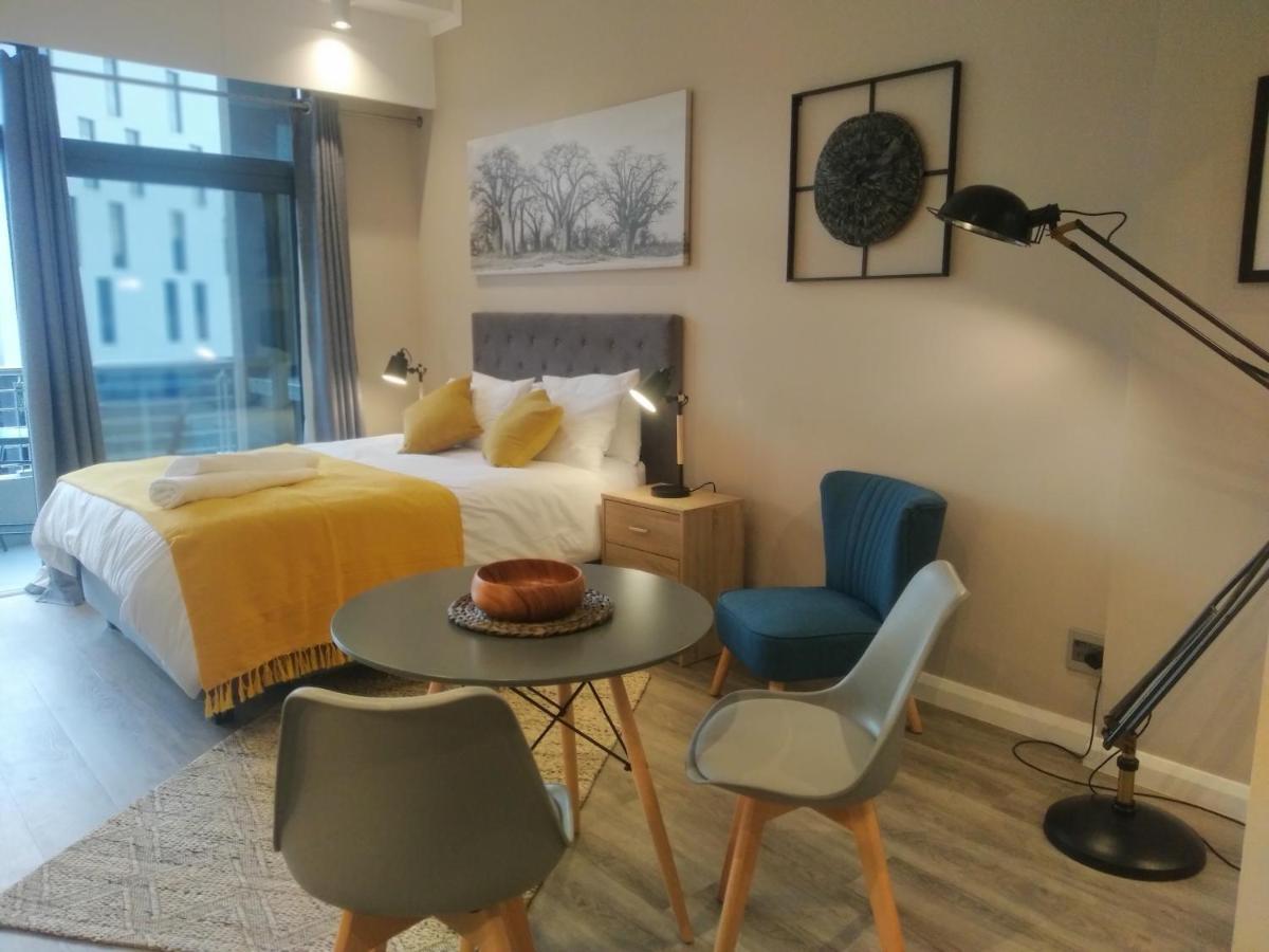 Menlyn Apartment - Studio 프레토리아 외부 사진